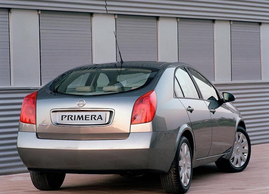  Nissan Primera Hatchback 2002 года  (фото 5 из 15)